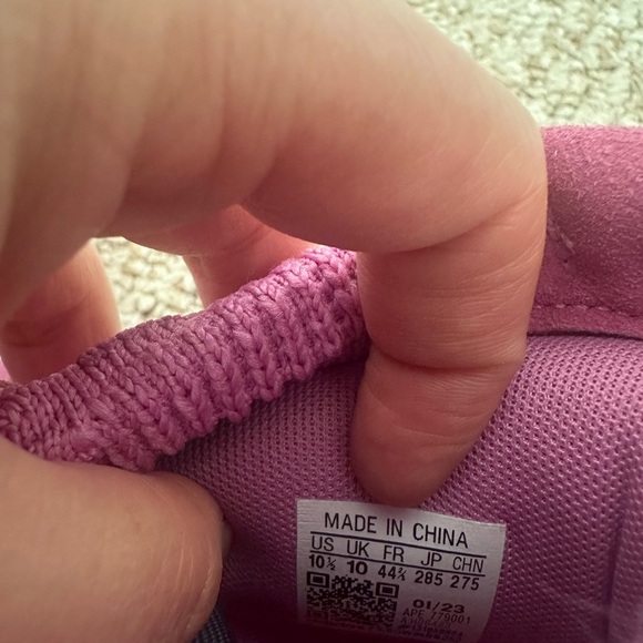 Adidas Trae Young 2 'Stratosphere' Basketball Shoes - Picture 6 of 7